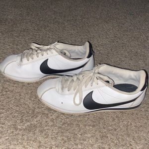 Nike Cortez